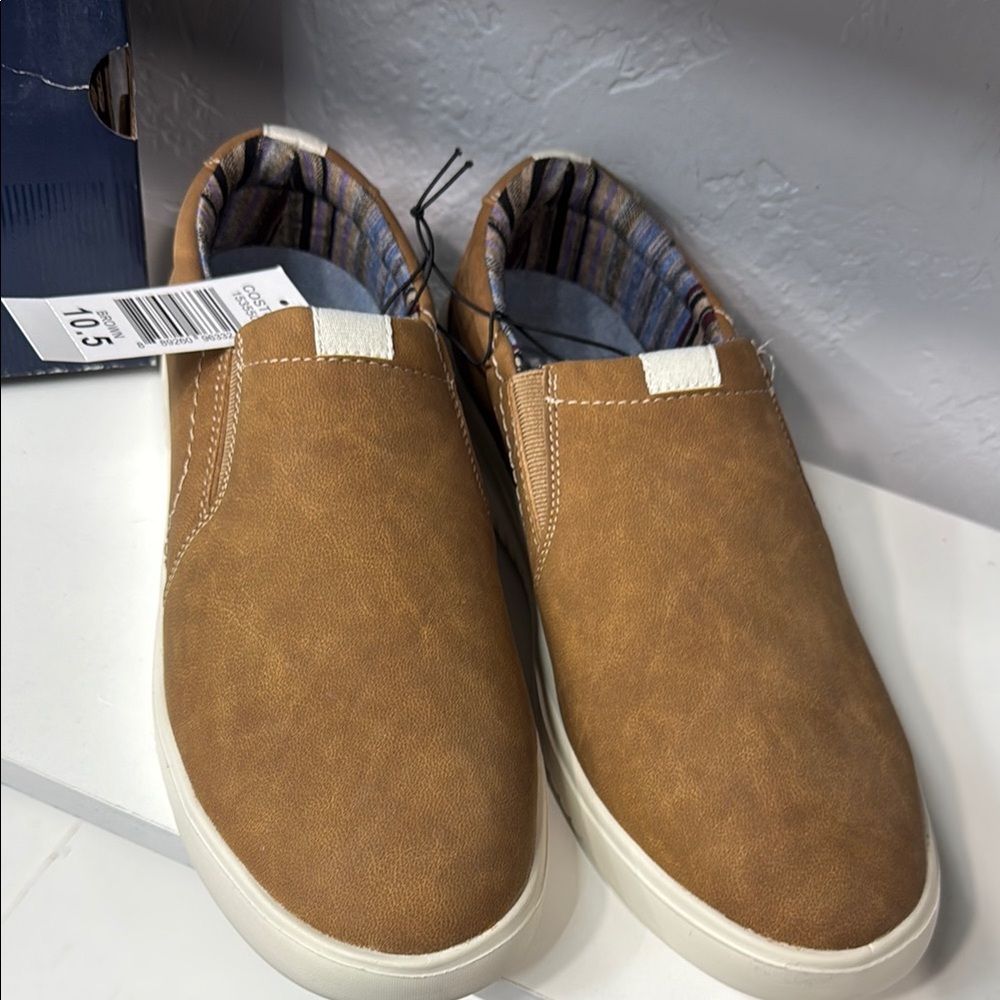 Izod Brown and White Loafers Slip-Ons Suede